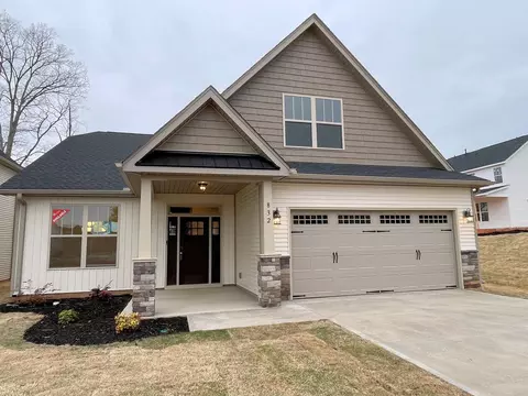 832 Marple Pl, Boiling Springs, SC 29316