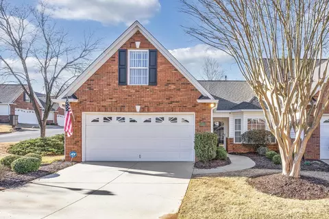 201 Chadwyck Ct, Greenville, SC 29615