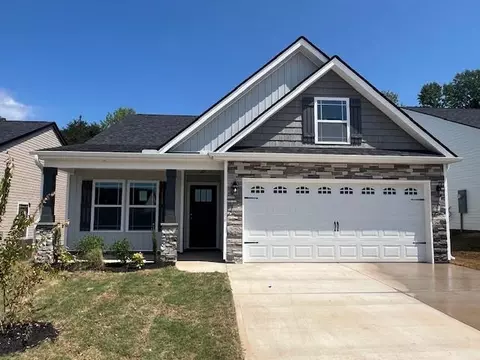 1132 Cleve Gosnell Ln, Spartanburg, SC 29303