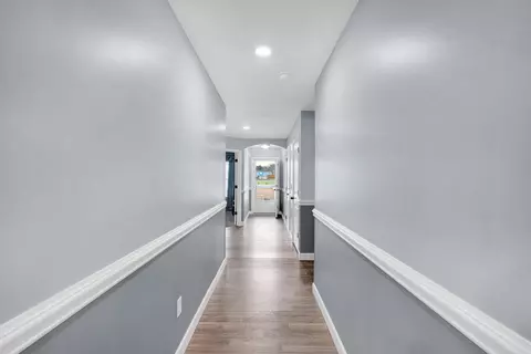 Entry Way - 260 Long Branch Rd, Chesnee, SC 29323 photo 1 of 1