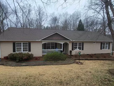 161 Timberlake Dr, Inman, SC 29349