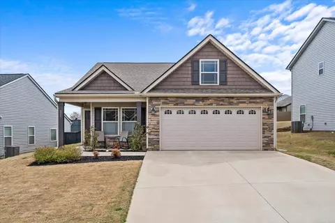 621 Parkway Village Rd, Boiling Springs, SC 29316