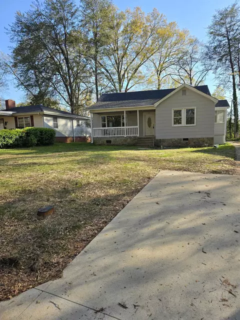 129 La Salle Ct, Spartanburg, SC 29306