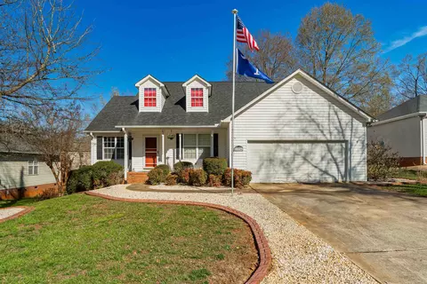 174 Lemon Creek Dr, Lyman, SC 29365