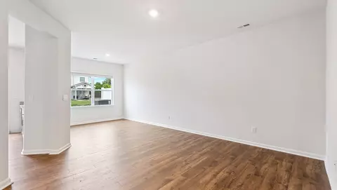 714 Embark Cir, Greer, SC 29651 photo 8