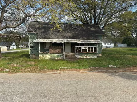 134 A St, Jonesville, SC 29353