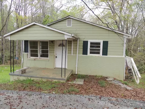 705 W Georgia Rd, Woodruff, SC 29388