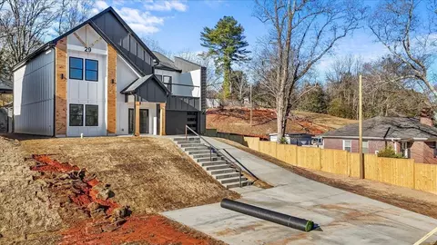 29 Heard Dr, Greenville, SC 29605