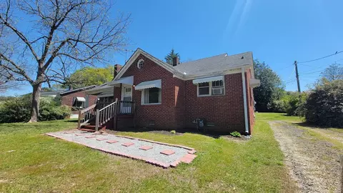 117 Spruce St, Union, SC 29379