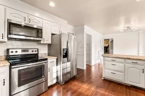 373 E Killarney Lk, Moore, SC 29369 photo 9