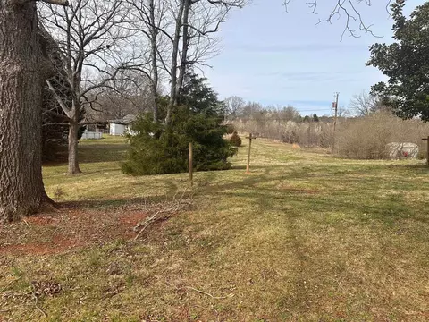 360 Sunset Dr, Pacolet, SC 29372 photo 2