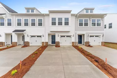 6056 Charlesdale Way, Spartanburg, SC 29302