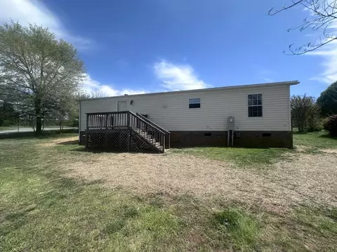 821 Henderson Rd, Chesnee, SC 29323 photo 18