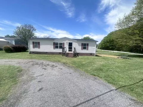 821 Henderson Rd, Chesnee, SC 29323 photo 2