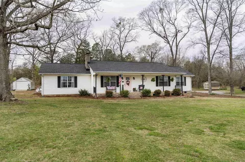 575 Midnight Rd, Inman, SC 29349