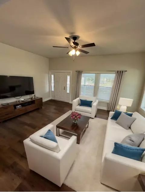 703 10th St, Gaffney, SC 29341 photo 3