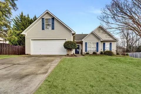 103 Saddlebrook Ln, Greenville, SC 29607