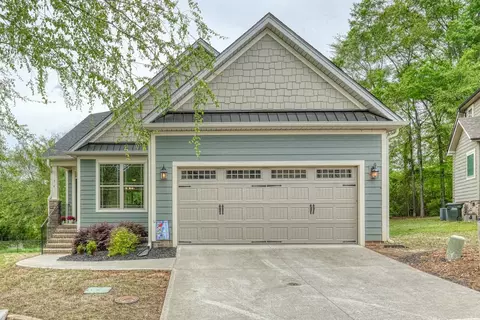 54 Verona Cir, Simpsonville, SC 29681