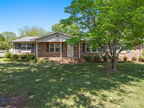 1402 Old Converse Rd, Spartanburg, SC 29307