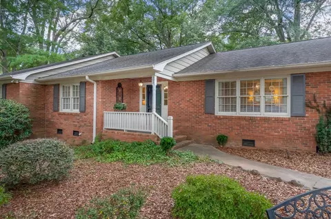 103 Fernbrook Cir, Spartanburg, SC 29307