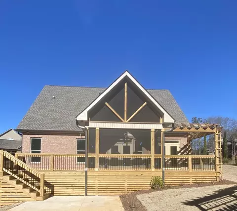 108 S Bennington Dr, Spartanburg, SC 29307