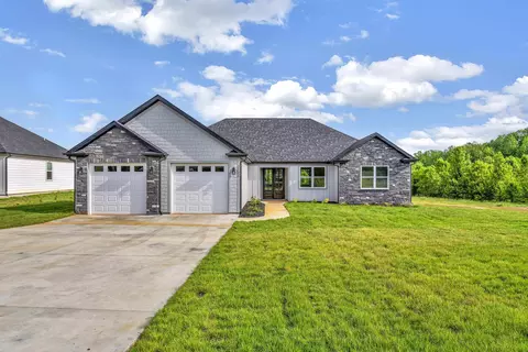 202 Blease Horton Rd, Boiling Springs, SC 29316