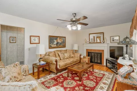 118 E Forest Dr, Union, SC 29379 photo 6