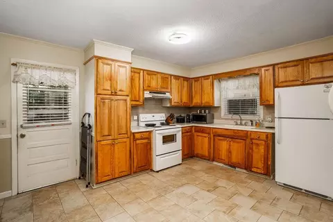 118 E Forest Dr, Union, SC 29379 photo 4