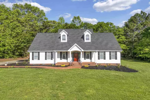 315 Mcdonald Farm Dr, Chesnee, SC 29323