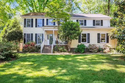 401 Woodway Dr, Greer, SC 29651