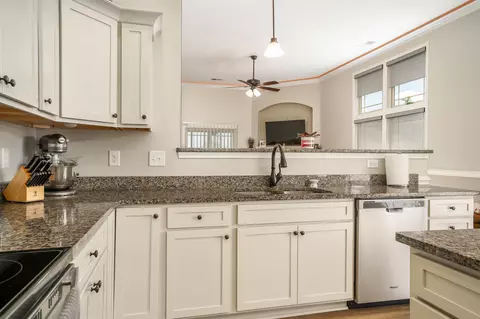 274 Long Branch Rd, Chesnee, SC 29323 photo 12