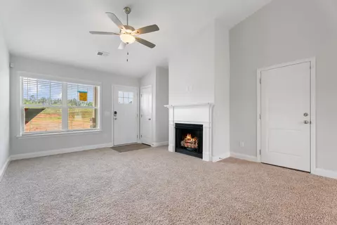 Living - 3041 Emberly Dr, Roebuck, SC 29376 photo 2 of 2