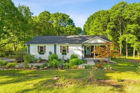 291 Mountain View Ln, Inman, SC 29349
