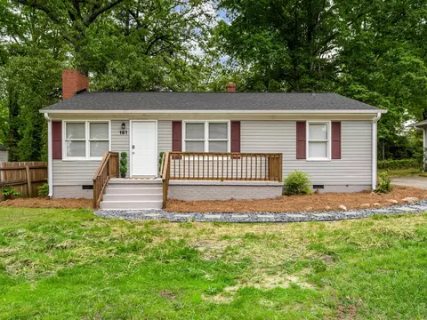 161 Overbrook Cir, Spartanburg, SC 29306