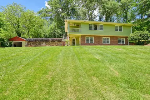 126 N Brookdale Dr, Spartanburg, SC 29307