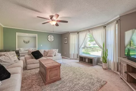 115 Commodore Dr, Duncan, SC 29334 photo 5