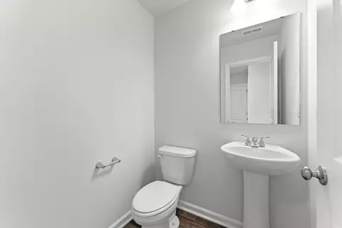 7102 Wingate Dr, Inman, SC 29349 photo 6