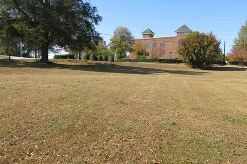101 Highland Ave, Greer, SC 29651