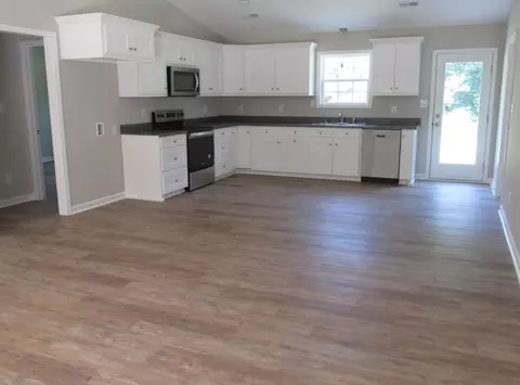 950 9th St, Gaffney, SC 29341 photo 4