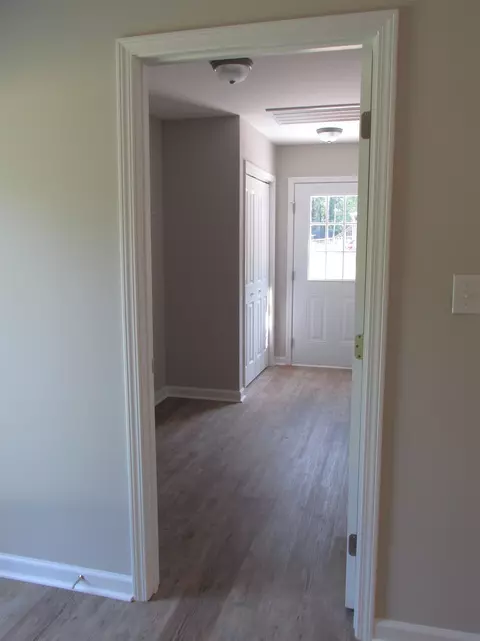 950 9th St, Gaffney, SC 29341 photo 11
