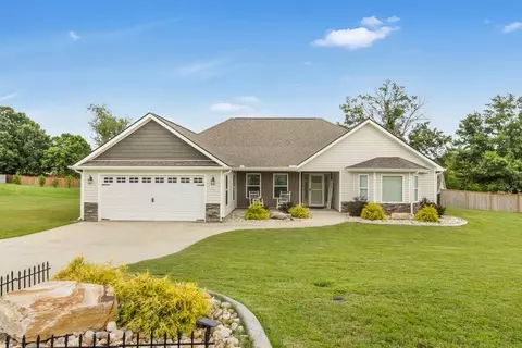 224 Gala Ln, Inman, SC 29349