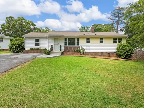 680 Springhill Ave, Spartanburg, SC 29303