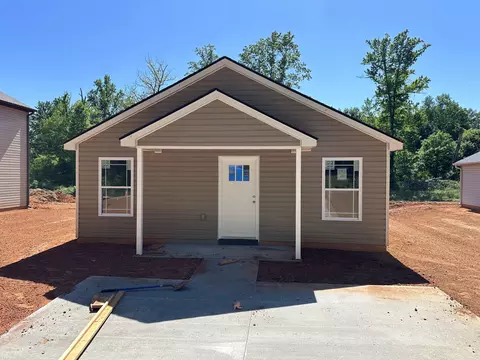 391 Waters Road Rd, Inman, SC 29349