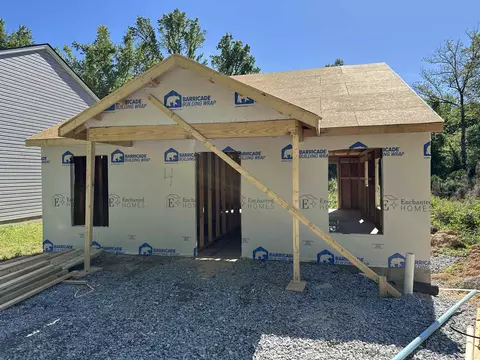 371 Waters Road Rd, Inman, SC 29349