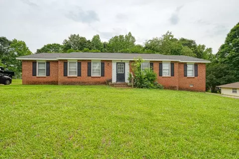 25 Wedgefield Dr, Boiling Springs, SC 29316