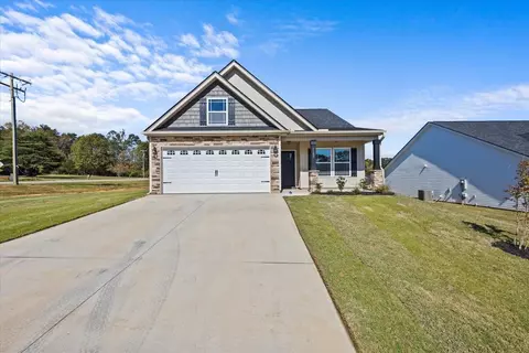 1105 New Basin Dr, Inman, SC 29349