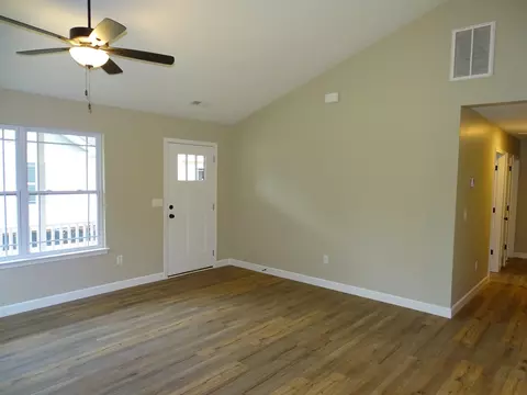 528530 Tucapau Rd, Startex, SC 29377 photo 8