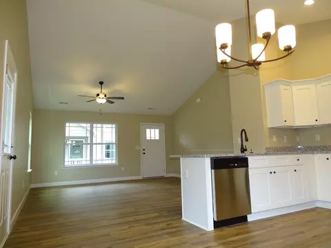528530 Tucapau Rd, Startex, SC 29377 photo 2