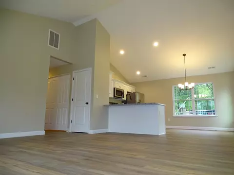 528530 Tucapau Rd, Startex, SC 29377 photo 5