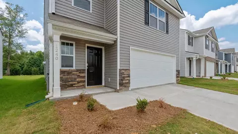 1240 Golf Dr, Roebuck, SC 29376